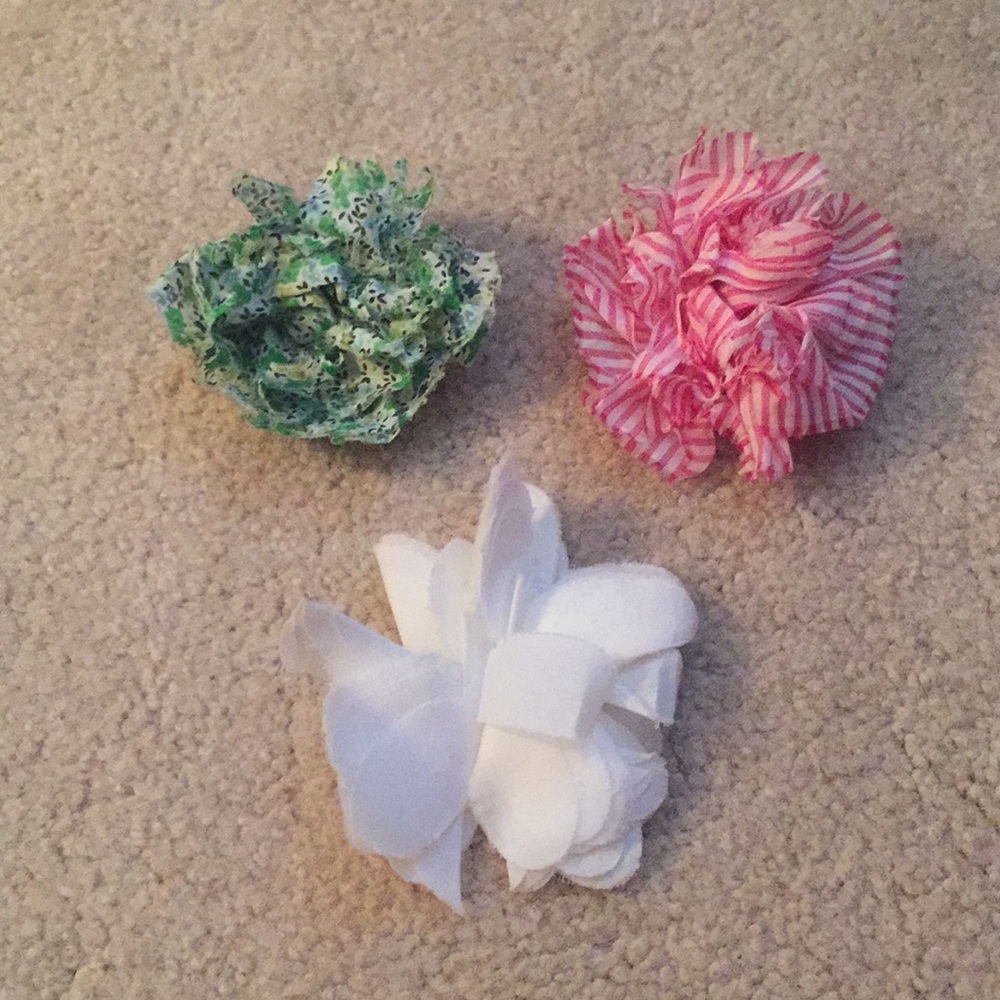 Flower pins